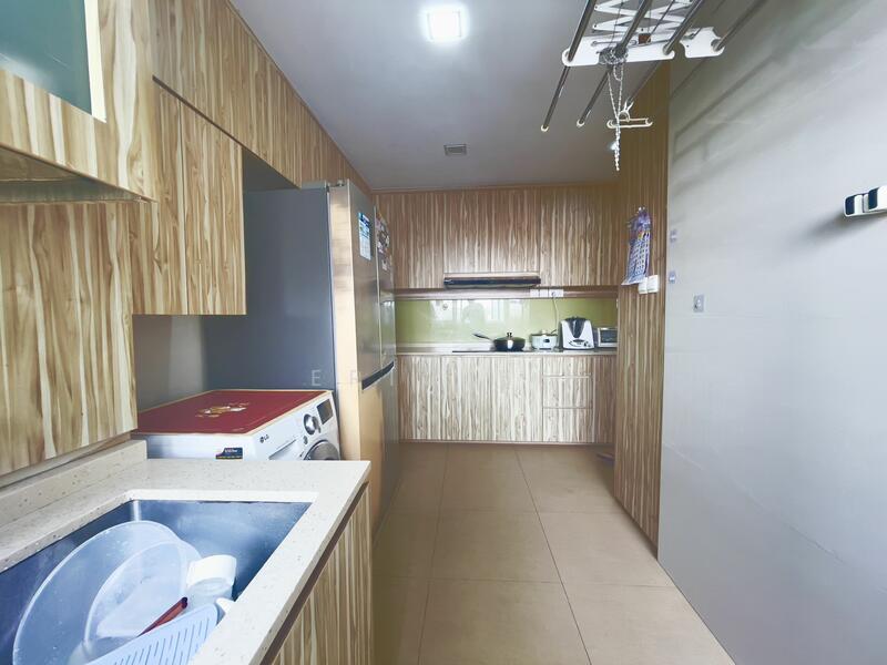 628 Hougang Avenue 8, 628 Hougang Avenue 8, 4 Bedrooms, 1,593 sqft, HDB Flat For Sale, by Eric Ee, 25396234 - PropertyGuru.com.sg