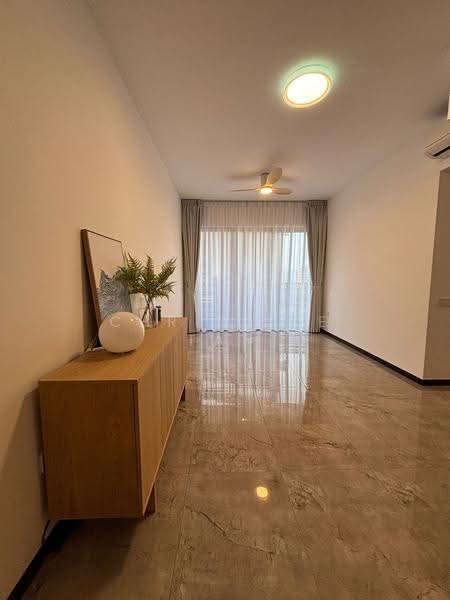 Pasir Ris 8, 12 Pasir Ris Drive 8, Pasir Ris / Tampines, 3 Bedrooms, 1,066 sqft, Apartment For Sale, by Christine Tan, 25396241 - Living Room - PropertyGuru.com.sg