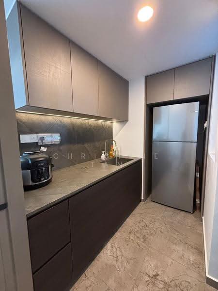 Pasir Ris 8, 12 Pasir Ris Drive 8, Pasir Ris / Tampines, 3 Bedrooms, 1,066 sqft, Apartment For Sale, by Christine Tan, 25396241 - Kitchen - PropertyGuru.com.sg