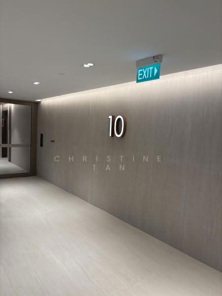 Pasir Ris 8, 12 Pasir Ris Drive 8, Pasir Ris / Tampines, 3 Bedrooms, 1,066 sqft, Apartment For Sale, by Christine Tan, 25396241 - Corridor - PropertyGuru.com.sg