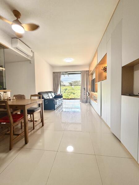 For Rent - The Visionaire