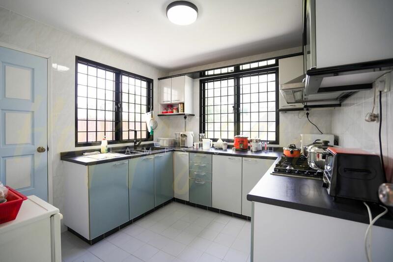 Gerald Crescent Corner Terrace For Sale at S$ 5,388,000 | PropertyGuru Singapore