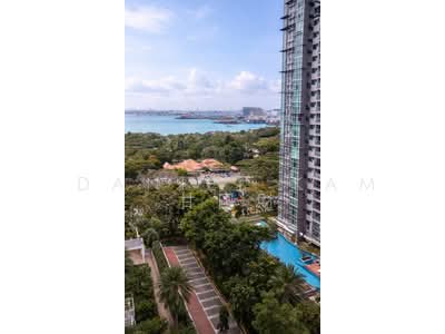 For Sale - ⭐⭐ Good Buy! West Coast Condo Facing Seaview ⭐⭐