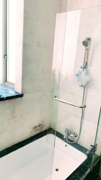 Amaryllis Ville, 22 Newton Road, 1 Bedroom, 657 sqft, Condominium For Rent, by Veron Heng, 25397384 - PropertyGuru.com.sg