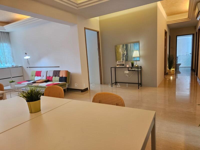 For Rent - One Tree Hill Mansions