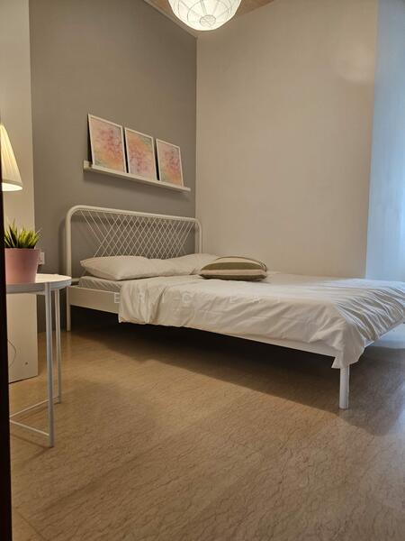 For Rent - One Tree Hill Mansions