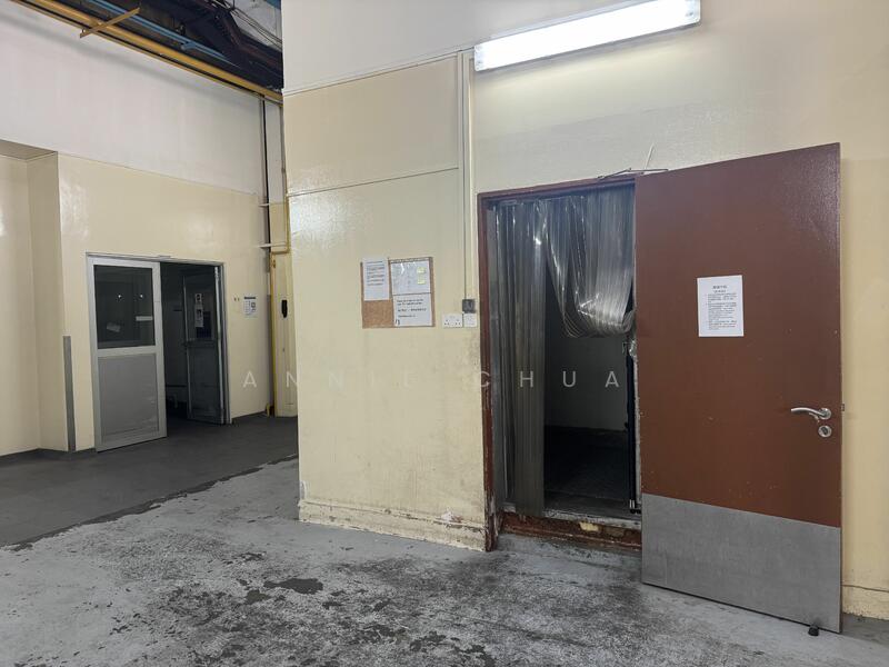 Enterprise Centre, 20 Bukit Batok Crescent, 3,993 sqft, Light Industrial (B1) For Sale, by Annie Chua, 25398171 - CommercialGuru.com.sg