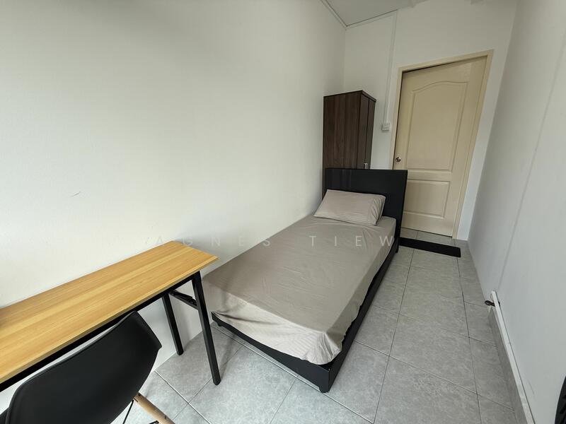 Emerald Park, 2 Indus Road, Room Rental, 130 sqft, Condominium For Rent, by Agnes Tiew, 25398283 - PropertyGuru.com.sg