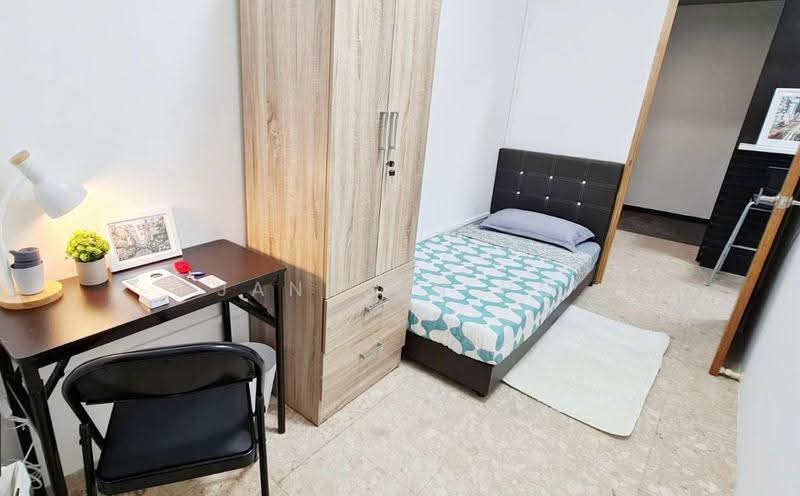 The Floravale, 242 Westwood Avenue, Boon Lay / Jurong / Tuas, Room Rental, 100 sqft, Executive Condominium For Rent, by Janssen Ho, 25398651 - Bedroom - PropertyGuru.com.sg