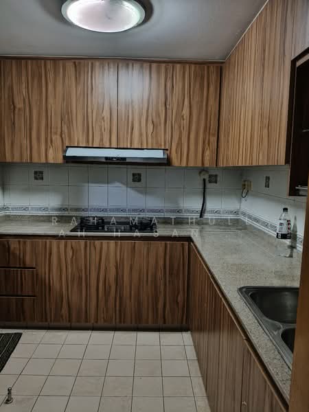 Astoria Park, 32 Lorong Mydin, 3 Bedrooms, 959 sqft, Condominium For Sale, by Rahamathullah Hasan Ali Akbar, 25399440 - PropertyGuru.com.sg
