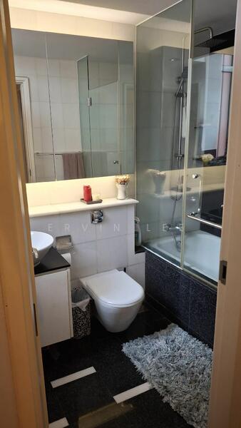 For Rent - Robertson 100