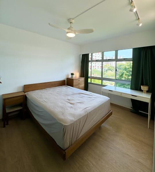 18D Holland Drive, 18D Holland Drive, Tanglin / Holland / Bukit Timah, 3 Bedrooms, 990 sqft, HDB Flat For Rent, by Lois Ho, 25400422 - PropertyGuru.com.sg