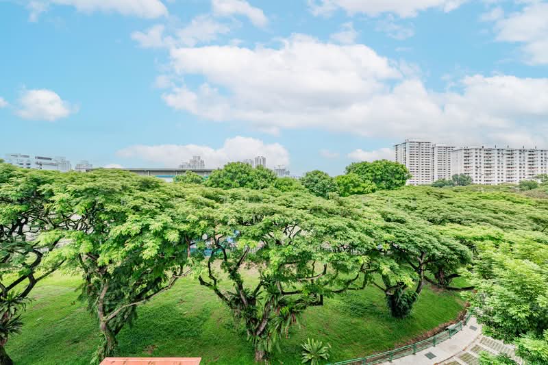 236 Lorong 1 Toa Payoh HDB Flat For Sale at S$ 980,000 | PropertyGuru Singapore