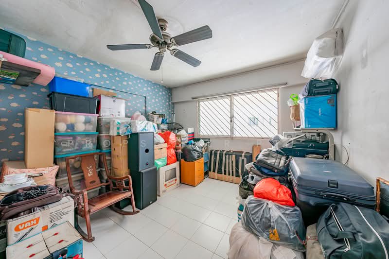 236 Lorong 1 Toa Payoh HDB Flat For Sale at S$ 980,000 | PropertyGuru Singapore