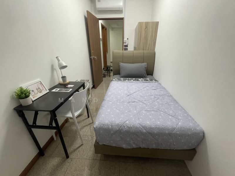 Queens, 12 Stirling Road, Room Rental, 200 sqft, Condominium For Rent, by Mandy Hsieh, 25400790 - PropertyGuru.com.sg