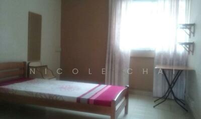 For Rent - 852 Tampines Street 82