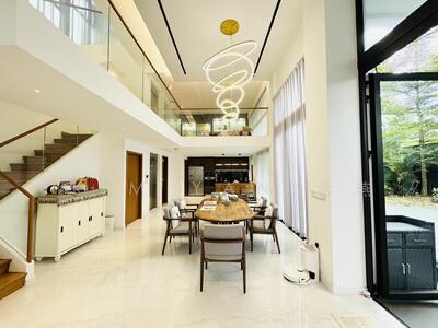 For Sale - Very New & Freehold Bungalow with Lift & Basement, 6 Bedrooms Ensuite, Kovan MRT &Heartland Mall