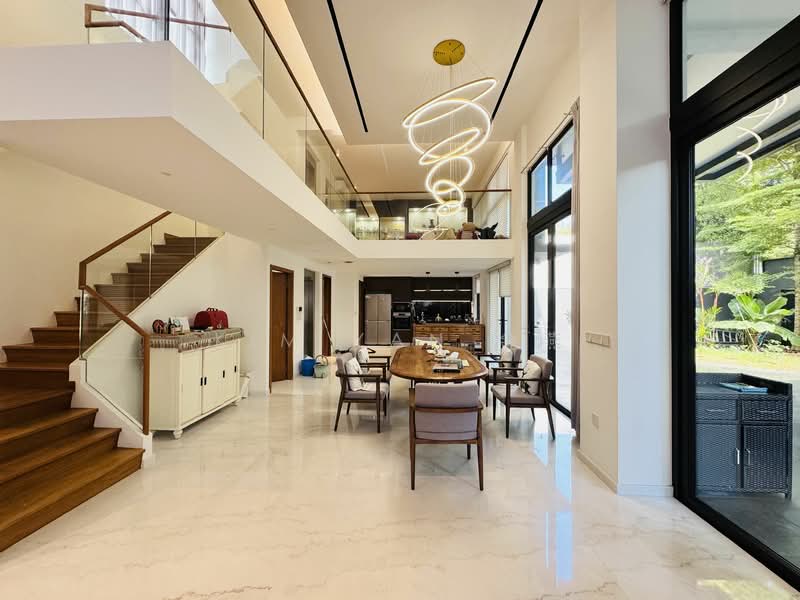 Very New & Freehold Bungalow with Lift & Basement, 6 Bedrooms Ensuite, Kovan MRT &Heartland Mall, walk to Kovan MRT - call 8130 3636 to view, 7 Bedrooms, 9,700 sqft, Bungalow House For Sale, by Kim Yan 金燕, 25401182 - PropertyGuru.com.sg