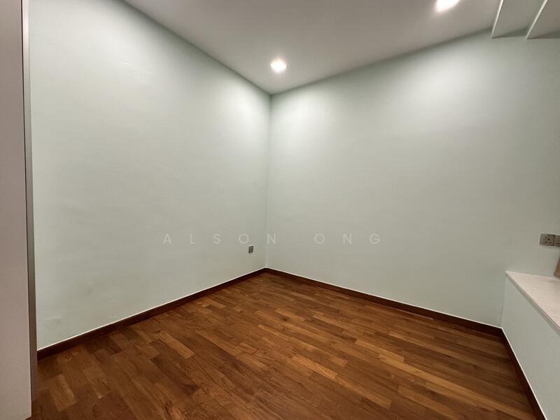 For Rent - East Elegance