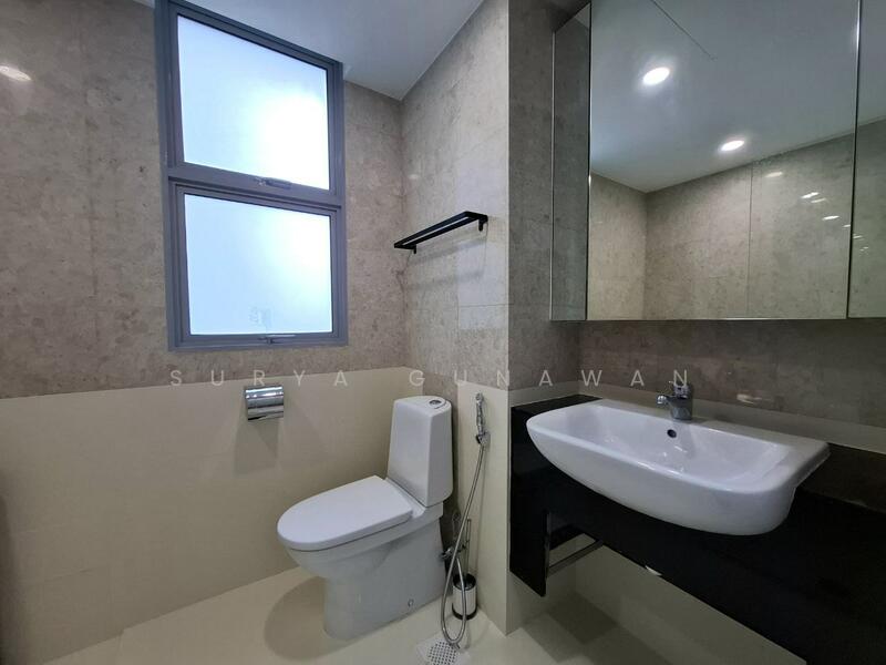 For Rent - Lakeholmz