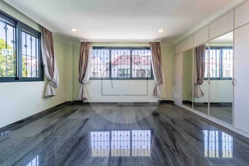Windsor Park Estate, Windsor Park Road, 6 Bedrooms, 6,830 sqft, Bungalow House For Rent, by Timothy Tan, 25401427 - PropertyGuru.com.sg