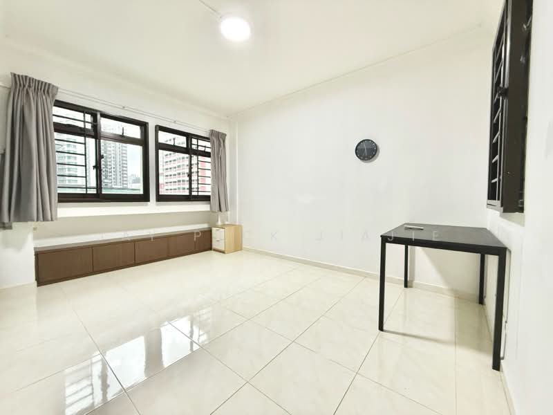 120 Kim Tian Place, 120 Kim Tian Place, 3 Bedrooms, 1,238 sqft, HDB Flat For Rent, by JAY PECK, 25401963 - PropertyGuru.com.sg