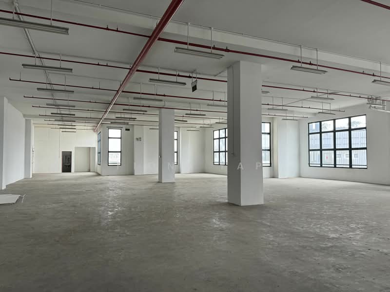 CSI Distribution Centre, 2 Kim Chuan Drive, Hougang / Punggol / Sengkang, 5,650 sqft, Factory / Workshop (B2) For Rent, by Fiona Yap, 25402017 - CommercialGuru.com.sg