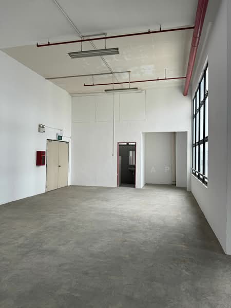 CSI Distribution Centre, 2 Kim Chuan Drive, Hougang / Punggol / Sengkang, 5,650 sqft, Factory / Workshop (B2) For Rent, by Fiona Yap, 25402017 - CommercialGuru.com.sg