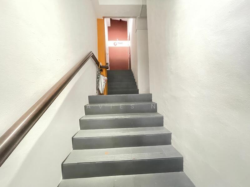 726B Geylang Road, Singapore 389637, Geylang Road, 1,066 sqft, Office For Rent, by Davies Ng, 25402181 - CommercialGuru.com.sg