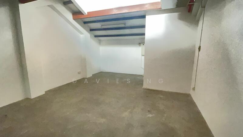 726B Geylang Road, Singapore 389637, Geylang Road, 1,066 sqft, Office For Rent, by Davies Ng, 25402181 - CommercialGuru.com.sg