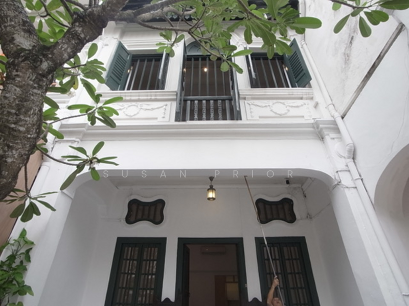 EMERALD HILL PARKS 2 CARS ONLY $7.5M!!, Nearby Emerald Hill Conservation Area, 5 Bedrooms, 2,900 sqft, Conservation House For Sale, by Susan Prior, 25402232 - PropertyGuru.com.sg