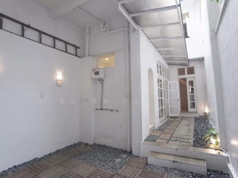 EMERALD HILL PARKS 2 CARS ONLY $7.5M!!, Nearby Emerald Hill Conservation Area, Orchard / River Valley, 5 Bedrooms, 2,900 sqft, Conservation House For Sale, by Susan Prior, 25402232 - PropertyGuru.com.sg