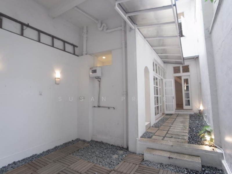 EMERALD HILL PARKS 2 CARS ONLY $7.5M!!, Nearby Emerald Hill Conservation Area, 5 Bedrooms, 2,900 sqft, Conservation House For Sale, by Susan Prior, 25402232 - PropertyGuru.com.sg