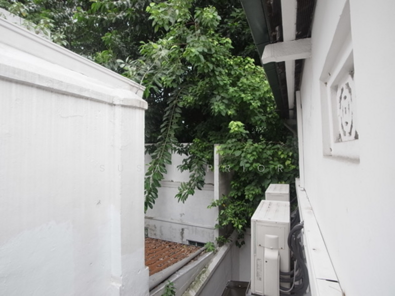 EMERALD HILL PARKS 2 CARS ONLY $7.5M!!, Nearby Emerald Hill Conservation Area, 5 Bedrooms, 2,900 sqft, Conservation House For Sale, by Susan Prior, 25402232 - PropertyGuru.com.sg