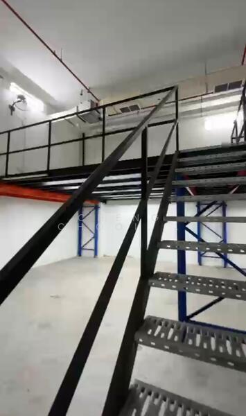 Oxley BizHub, 61 Ubi Road 1, 1,141 sqft, Light Industrial (B1) For Sale, by Cheng Chooi Deep, 25402415 - CommercialGuru.com.sg
