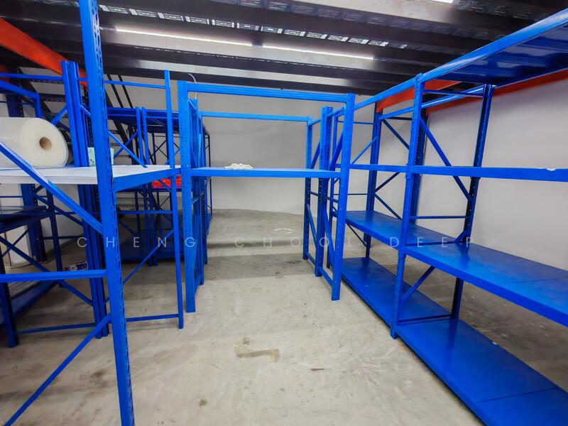 Oxley BizHub, 61 Ubi Road 1, 1,141 sqft, Light Industrial (B1) For Sale, by Cheng Chooi Deep, 25402415 - CommercialGuru.com.sg
