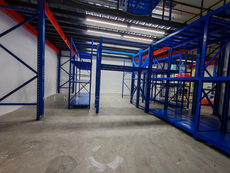 Oxley BizHub, 61 Ubi Road 1, 1,141 sqft, Light Industrial (B1) For Sale, by Cheng Chooi Deep, 25402415 - CommercialGuru.com.sg