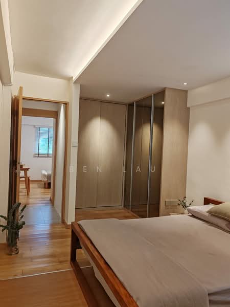 305 Clementi Avenue 4, 305 Clementi Avenue 4, 2 Bedrooms, 720 sqft, HDB Flat For Rent, by Ben Lau, 25402645 - Master Bedroom - PropertyGuru.com.sg