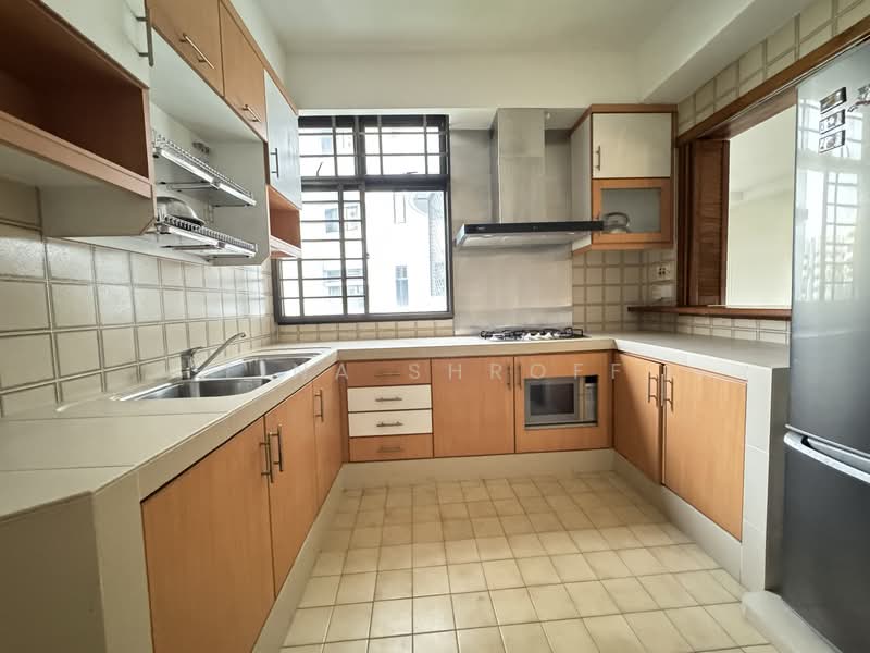 Mandarin Gardens, 7 Siglap Road, 3 Bedrooms, 1,572 sqft, Condominium For Sale, by Tina Shroff, 25402769 - PropertyGuru.com.sg