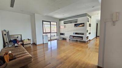 For Sale - broadrick road