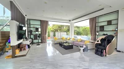For Sale - broadrick road