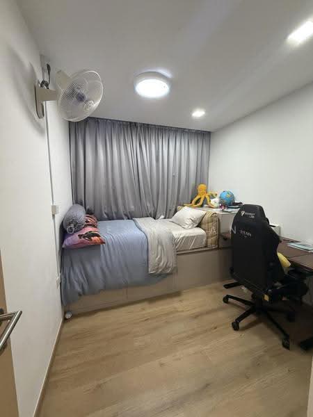 Rosewood Suites, 61 Rosewood Drive, Admiralty / Woodlands, 3 Bedrooms, 1,938 sqft, Condominium For Sale, by Odelia Tan, 25403547 - Bedroom - PropertyGuru.com.sg