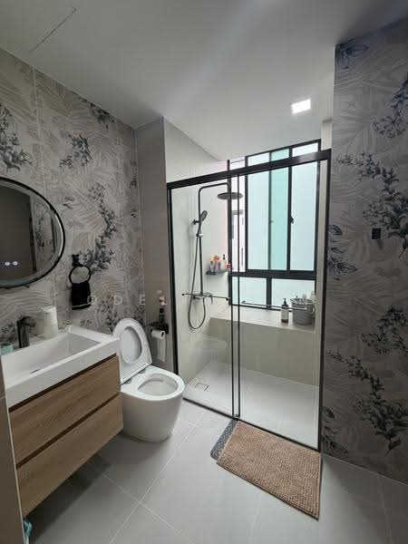 Rosewood Suites, 61 Rosewood Drive, Admiralty / Woodlands, 3 Bedrooms, 1,938 sqft, Condominium For Sale, by Odelia Tan, 25403547 - Bathroom - PropertyGuru.com.sg
