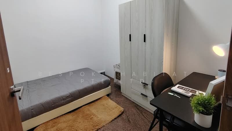 Le Hill, 42 Pasir Panjang Hill, Room Rental, 100 sqft, Condominium For Rent, by Bespoke Habitat Pte Ltd, 25403772 - 04-05 ECON1 - PropertyGuru.com.sg