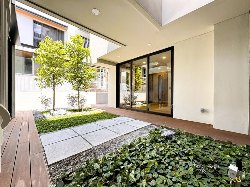 Brand New Modern and Luxurious Corner Terrace At Kheam Hock Road, Kheam Hock Road/Trevose Crescent/University Road, 5 Bedrooms, 7,898 sqft, Corner Terrace For Sale, by Andy Cheng, 25403985 - PropertyGuru.com.sg