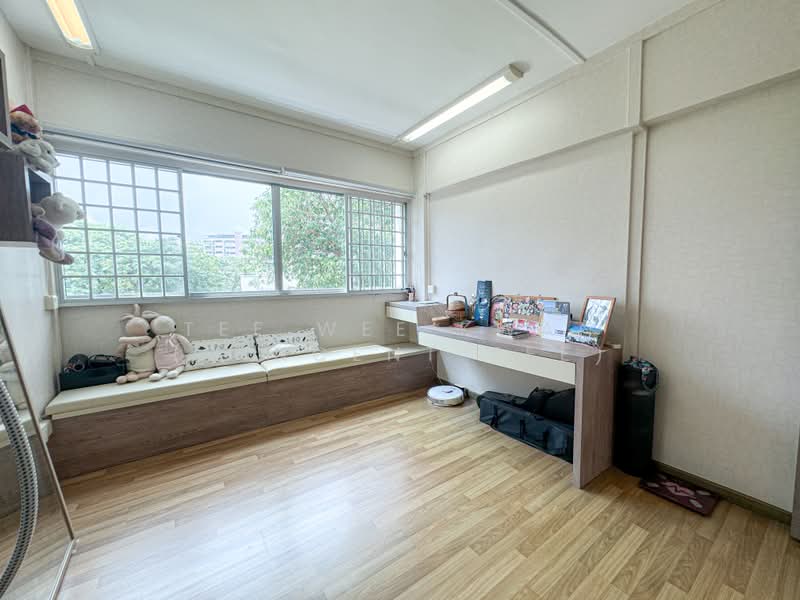 164 Bukit Batok Street 11, 164 Bukit Batok Street 11, 3 Bedrooms, 1,129 sqft, HDB Flat For Sale, by Tee Wee Kwan (Vincent Tee), 25403986 - PropertyGuru.com.sg
