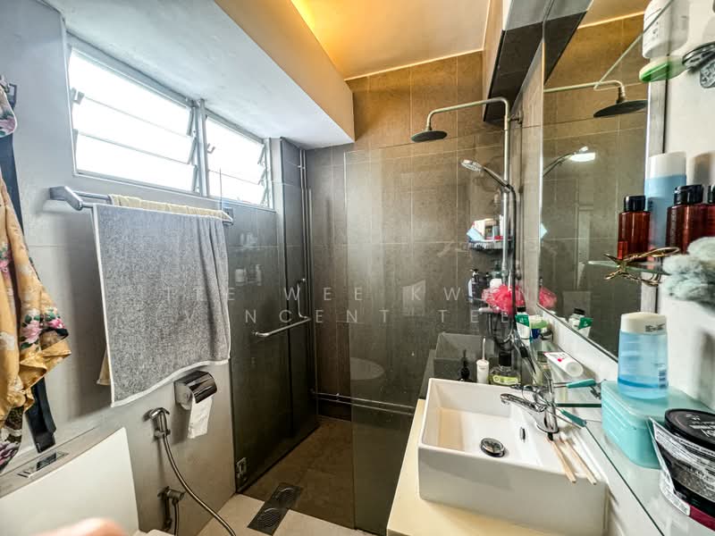 164 Bukit Batok Street 11, 164 Bukit Batok Street 11, 3 Bedrooms, 1,129 sqft, HDB Flat For Sale, by Tee Wee Kwan (Vincent Tee), 25403986 - PropertyGuru.com.sg