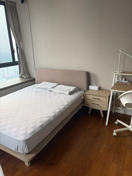d'Leedon (Former Farrer Court), 13 Leedon Heights, Tanglin / Holland / Bukit Timah, Room Rental, 350 sqft, Condominium For Rent, by Tina Hao, 25404064 - Bedroom - PropertyGuru.com.sg