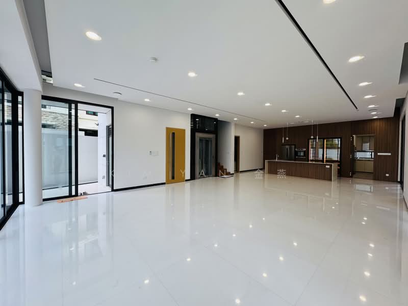 Brand New Bungalow, 5 levels with lift, park 10 cars at basement, beautiful pool and landscape, Seletar Gardens - call 8130 3636 to view !, 8 Bedrooms, 10,500 sqft, Bungalow House For Sale, by Kim Yan 金燕, 25404257 - PropertyGuru.com.sg