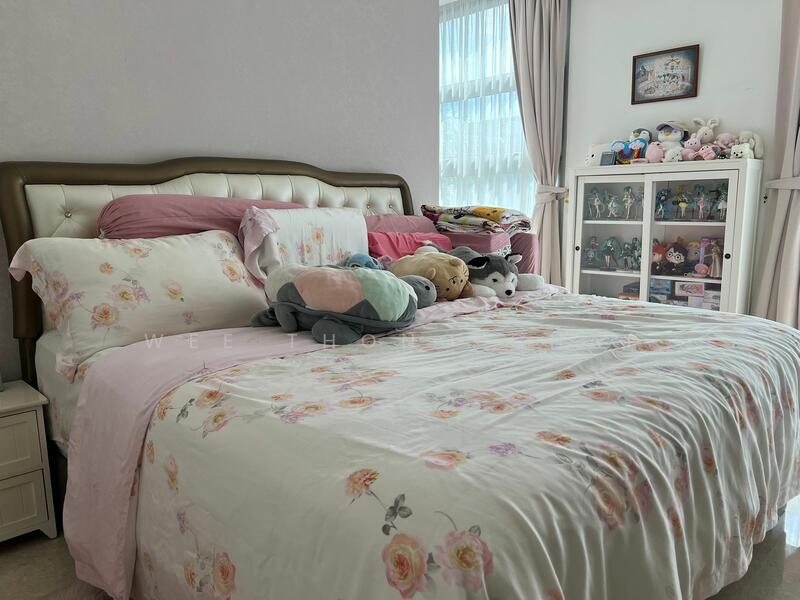 ⭐⭐️⭐️LANDED7772@2.5 Sty Nicely Renovated Semi-Detached With Pool Near Park (D28) 6rm, Yio Chu Kang, 6 Bedrooms, 5,600 sqft, Semi-Detached House For Sale, by WeeThong Chai, 25404568 - PropertyGuru.com.sg